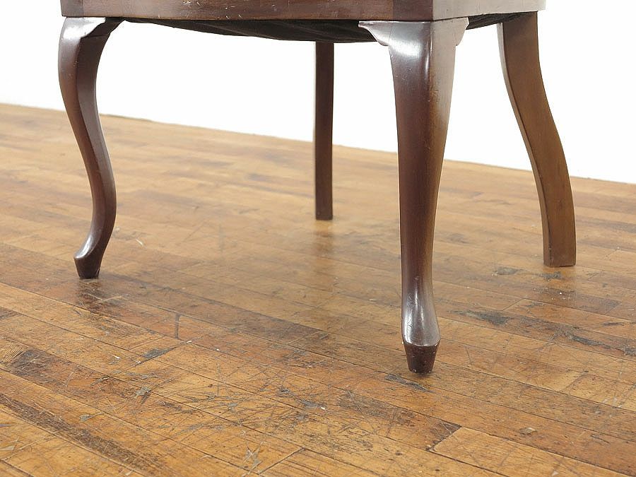 アンティーク家具　ヴィクトリアンアームチェア