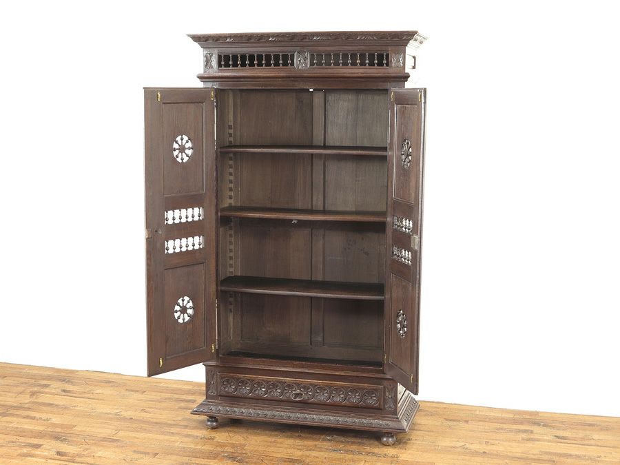 アンティーク家具　彫刻家具　ボンティエール