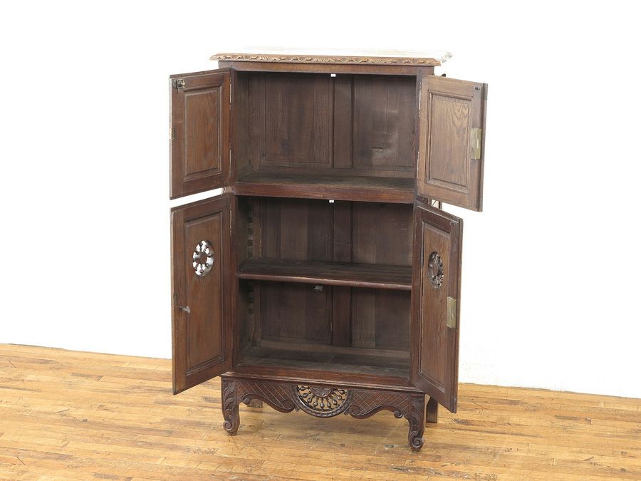 アンティーク家具　彫刻家具　サイドキャビネット