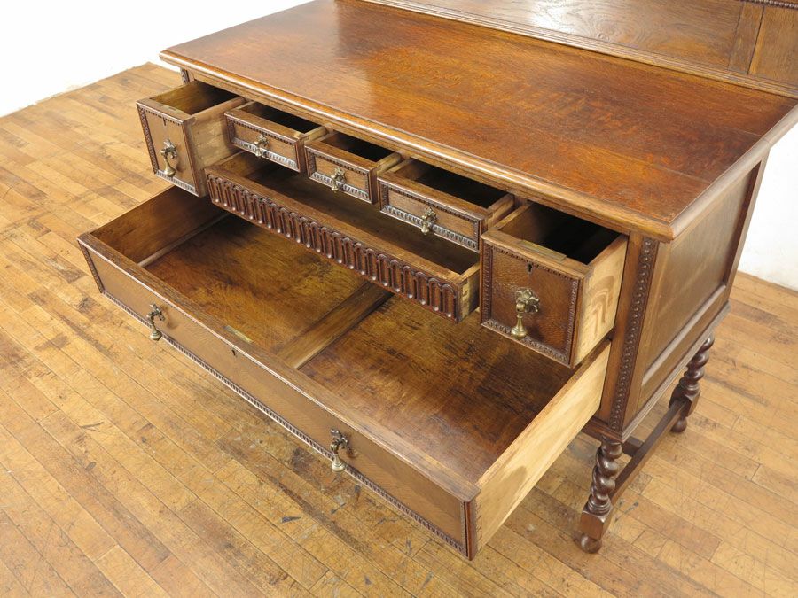 イギリスアンティーク家具　ドレッサー　鏡台