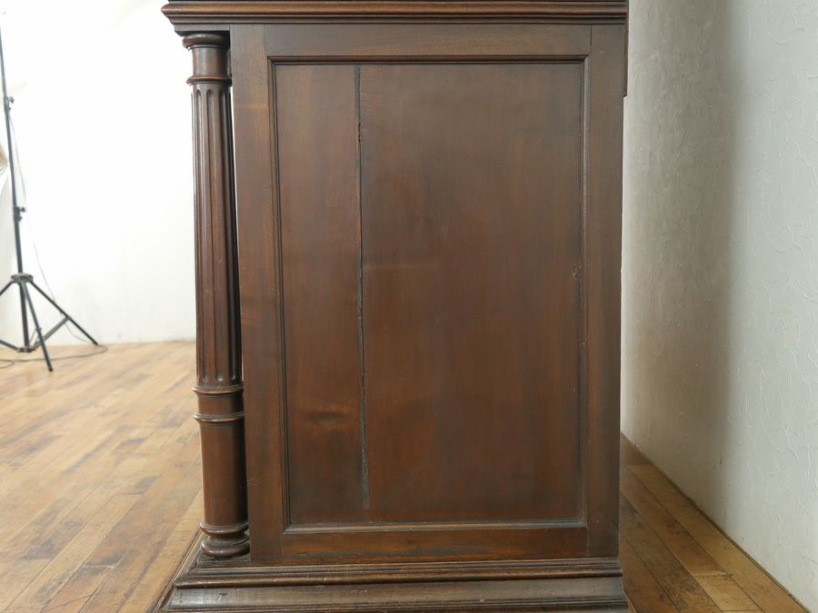 アンティーク家具　アンリ2世様式キャビネット