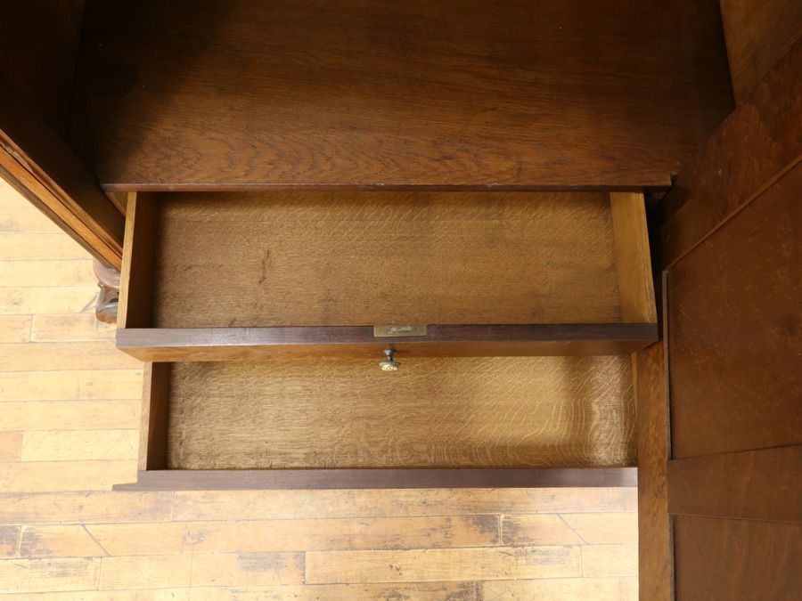 キャビネット　アンティークフレックス