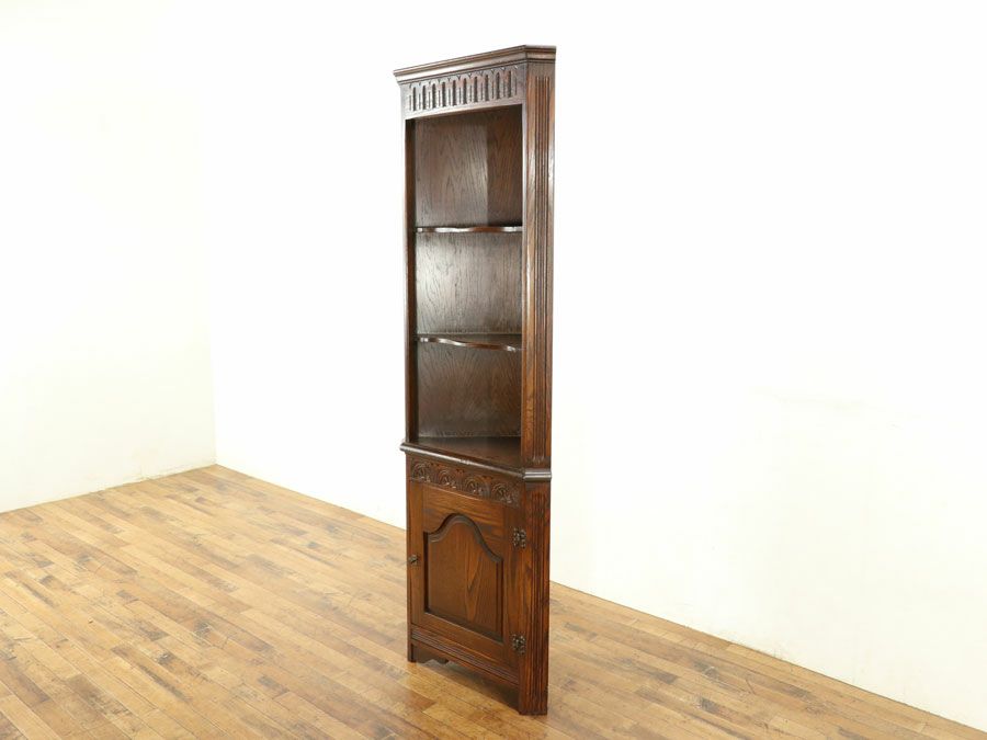 アンティーク家具 コーナーキャビネット