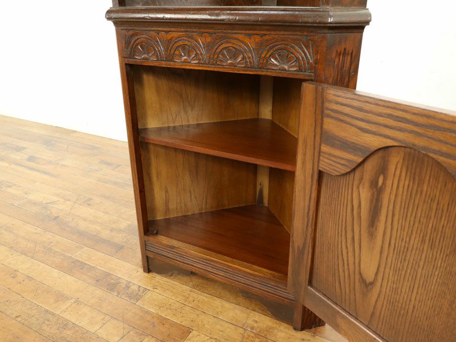 アンティーク家具 コーナーキャビネット