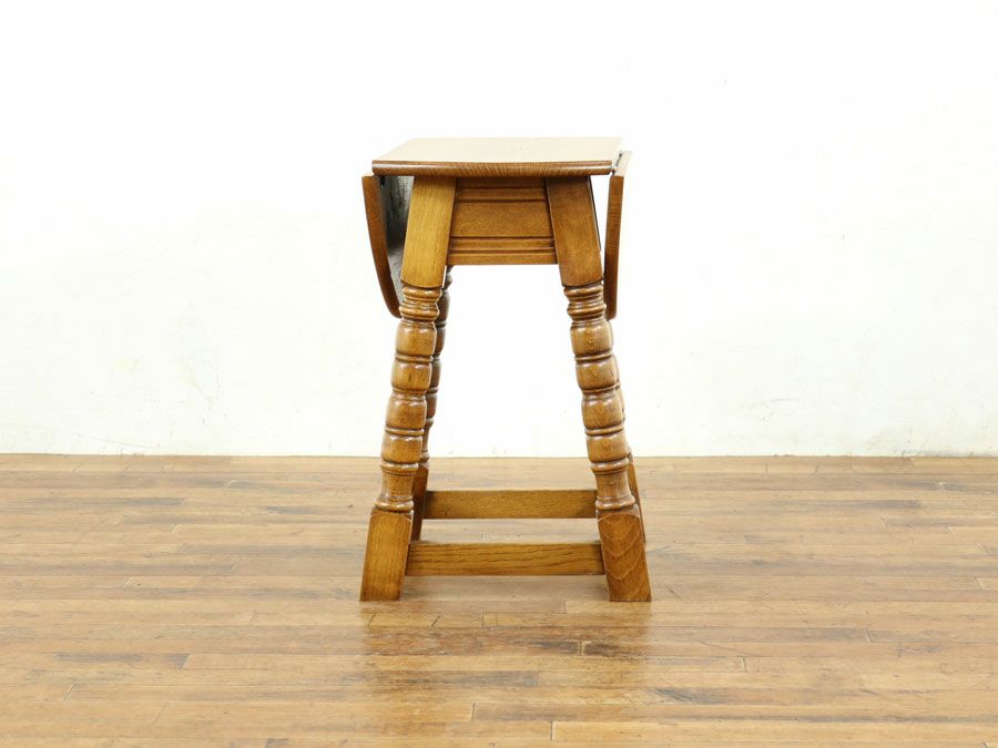 アンティーク家具 コーヒーテーブル