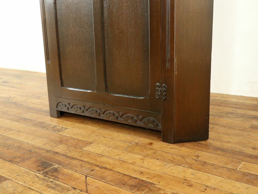 アンティーク家具 コーナーキャビネット 58574