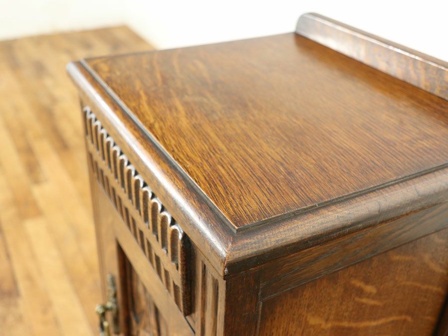 アンティーク家具 ナイトテーブル 58788