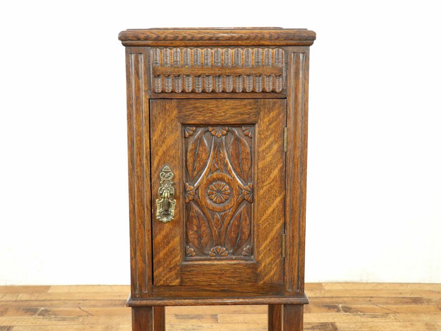 アンティーク家具 ナイトテーブル 58788