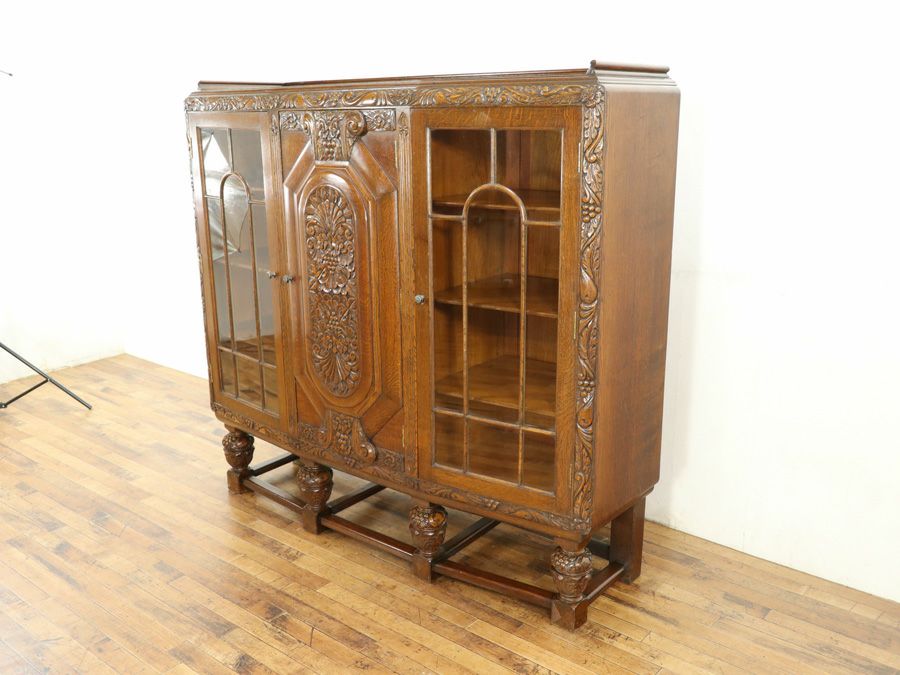 イギリスアンティーク家具　ブックケース　本棚