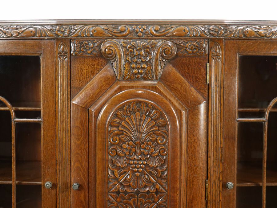 イギリスアンティーク家具　ブックケース　本棚