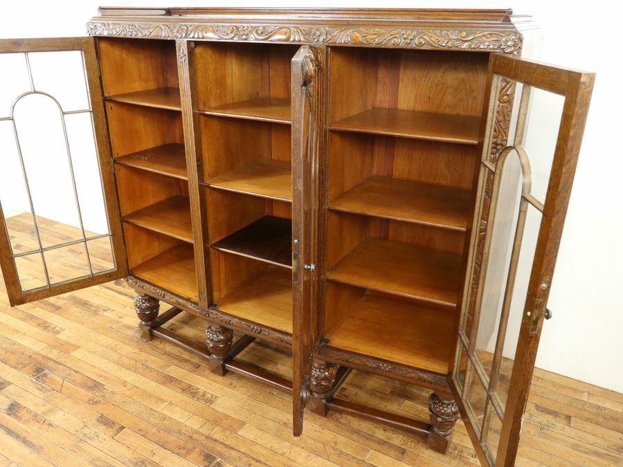 イギリスアンティーク家具　ブックケース　本棚