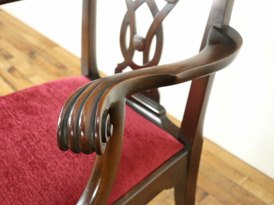 張替済チッペンデールアームチェア 58879a<BR>在庫2脚