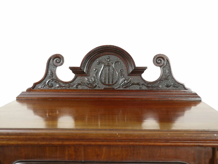 ヴィクトリアン ミュージックキャビネット