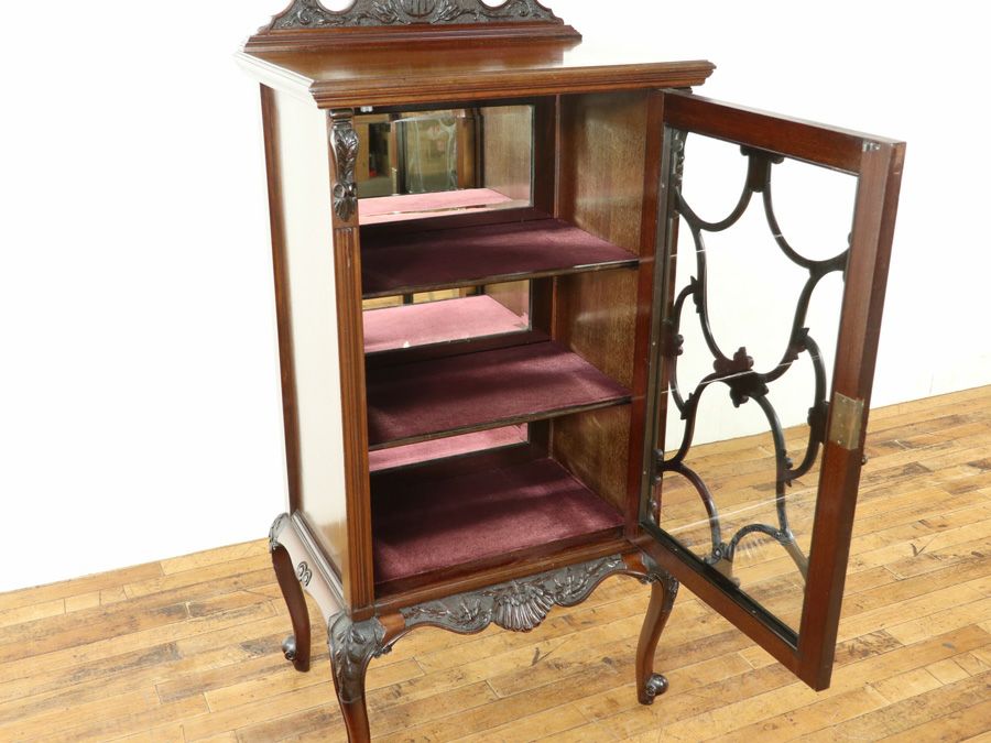 ヴィクトリアン ミュージックキャビネット