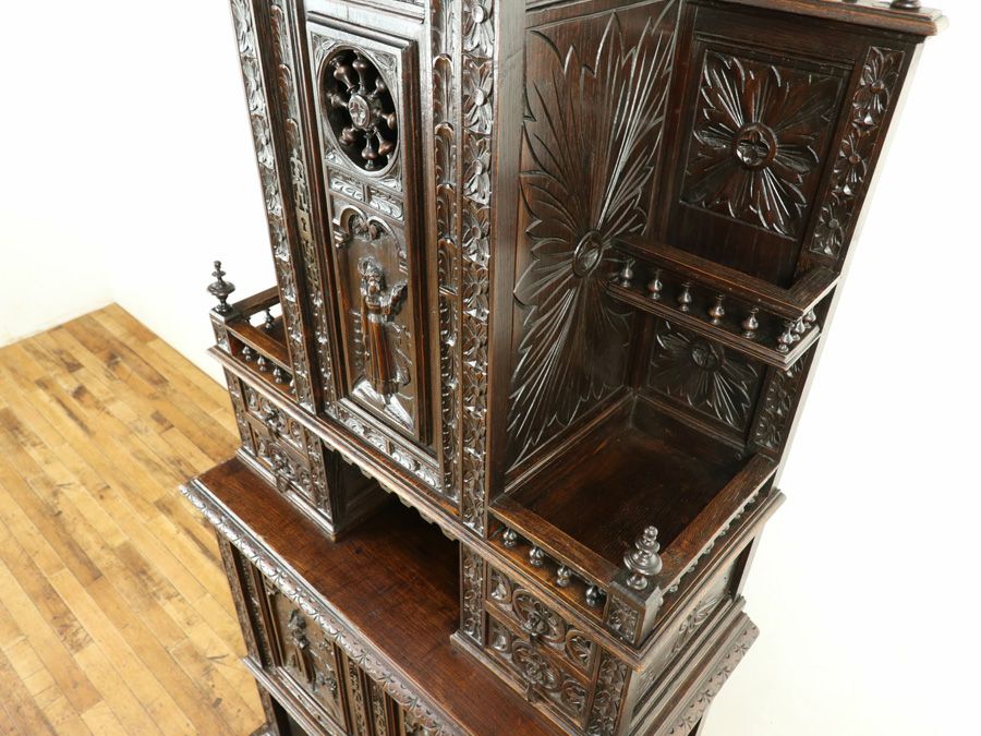 アンティーク家具 ゴシックキャビネット 64903