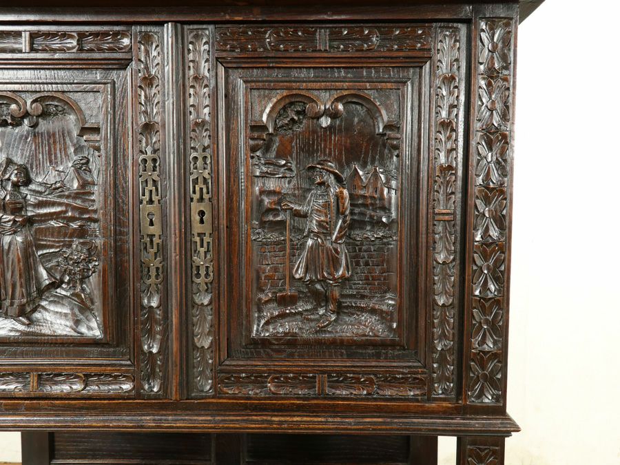 アンティーク家具 ゴシックキャビネット 64903