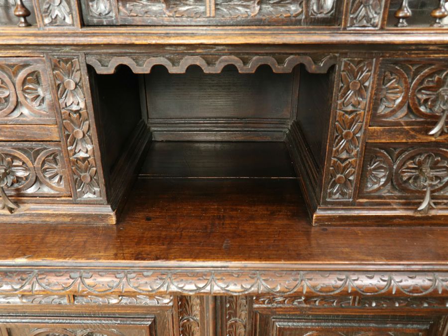 アンティーク家具 ゴシックキャビネット 64903