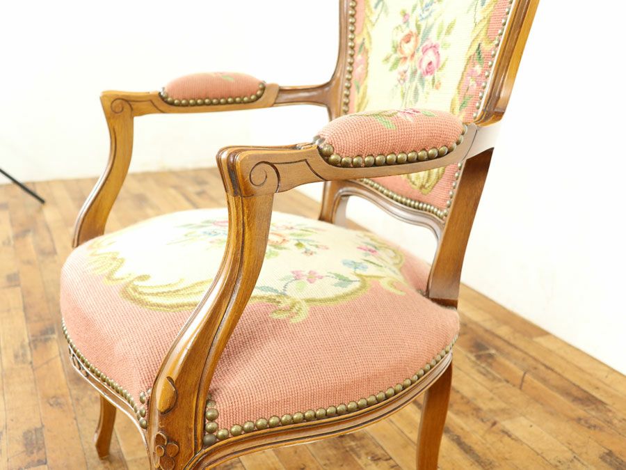 アンティーク家具 プチポワンアームチェア 64897a