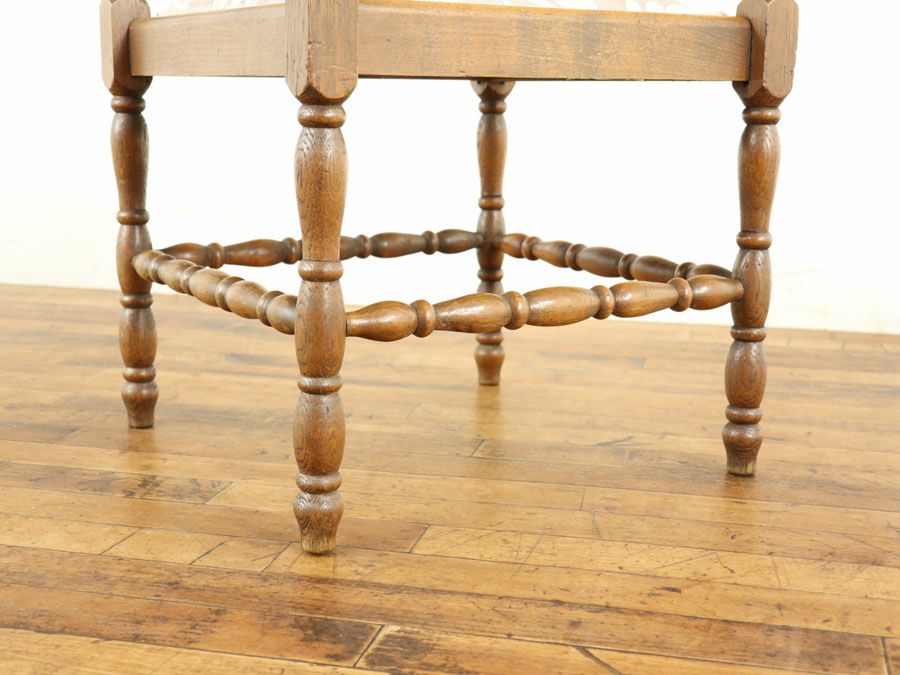 張替済コーナーチェア 64909