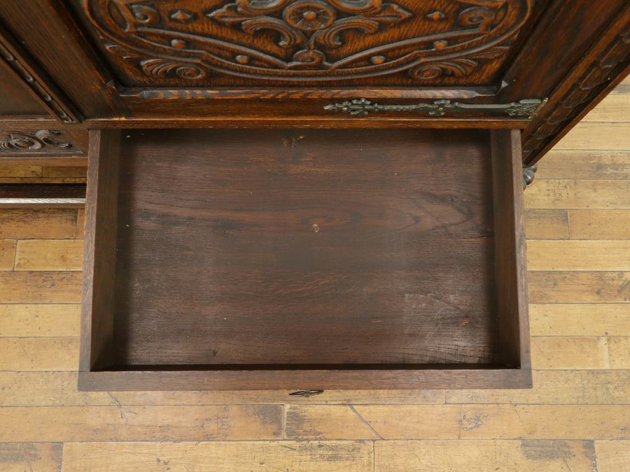 英国アンティーク家具 キャビネット 64302b