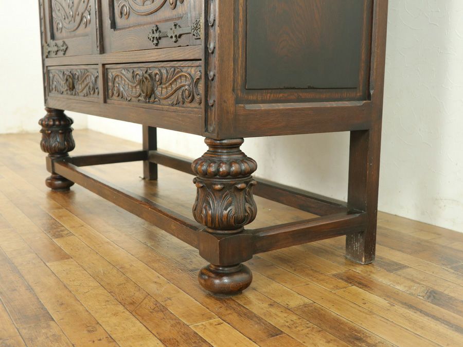 英国アンティーク家具 キャビネット 64302b
