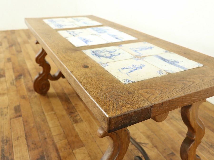 アンティーク家具 タイルトップコーヒーテーブル