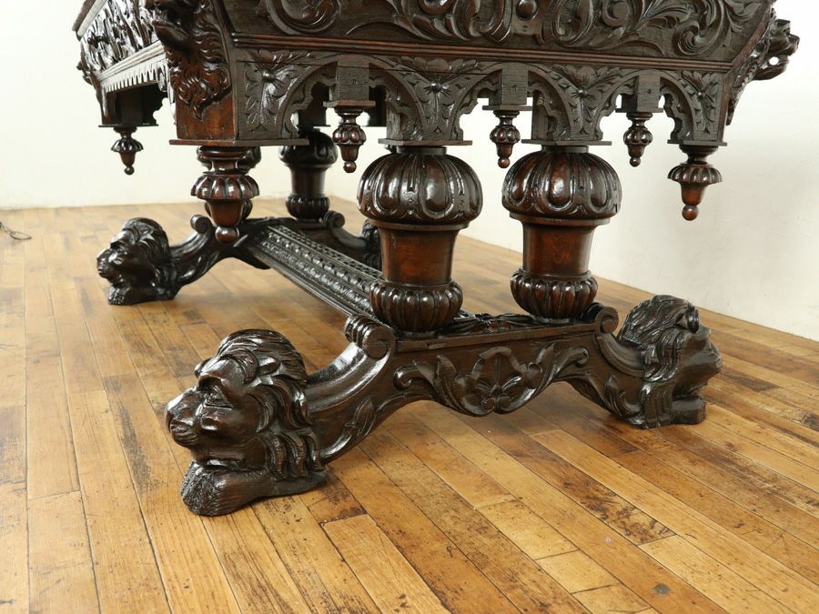 ライオン彫刻デスク　アンティークフレックス