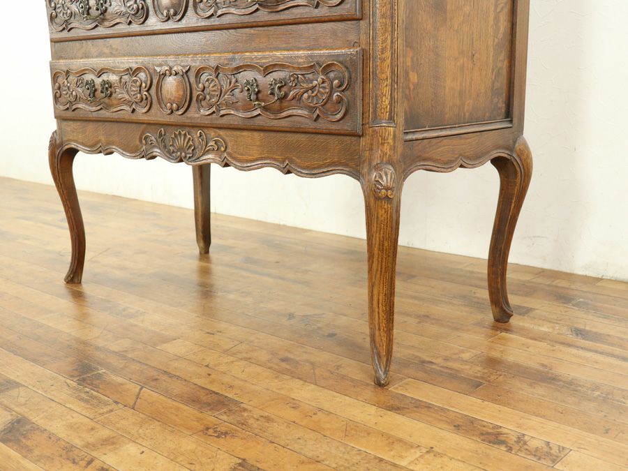 美しい彫刻に負けないオーク杢、フレンチライティングビューロー 65093