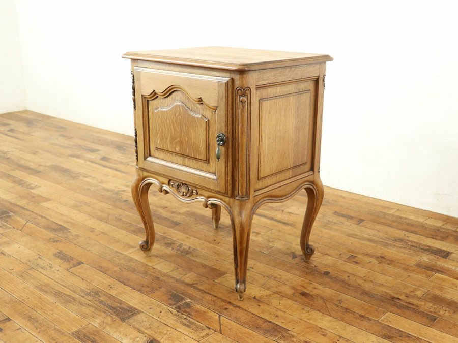 アンティーク家具 ナイトテーブル 65165a