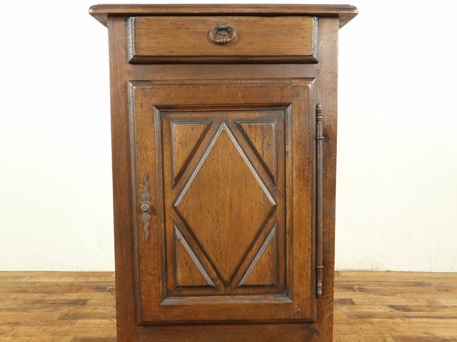 アンティーク家具 サイドキャビネット 65111