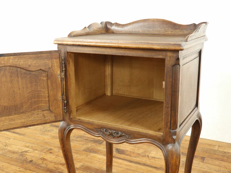 アンティーク家具 ナイトテーブル 65029b