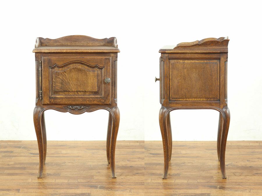 アンティーク家具 ナイトテーブル 65029b