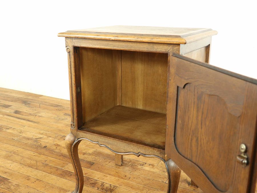 アンティーク家具 ナイトテーブル 65020b