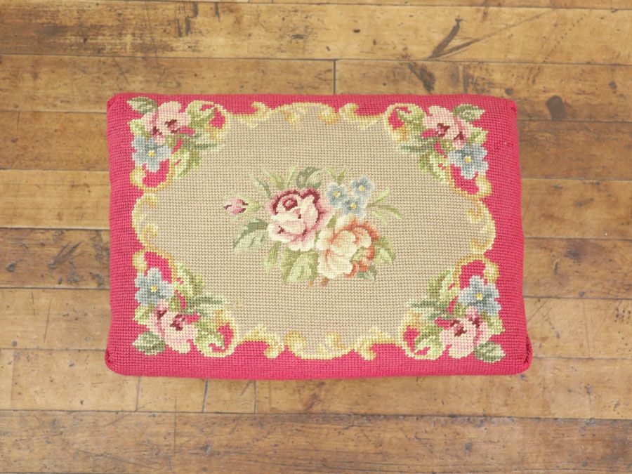 アンティーク家具 ミニオットマン 65121