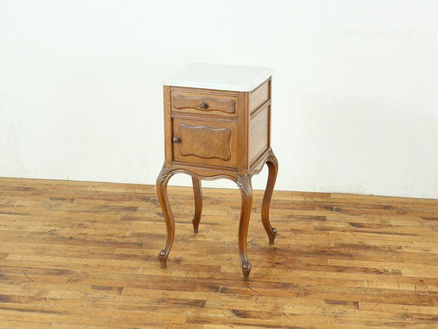 アンティーク家具 ナイトテーブル 65126