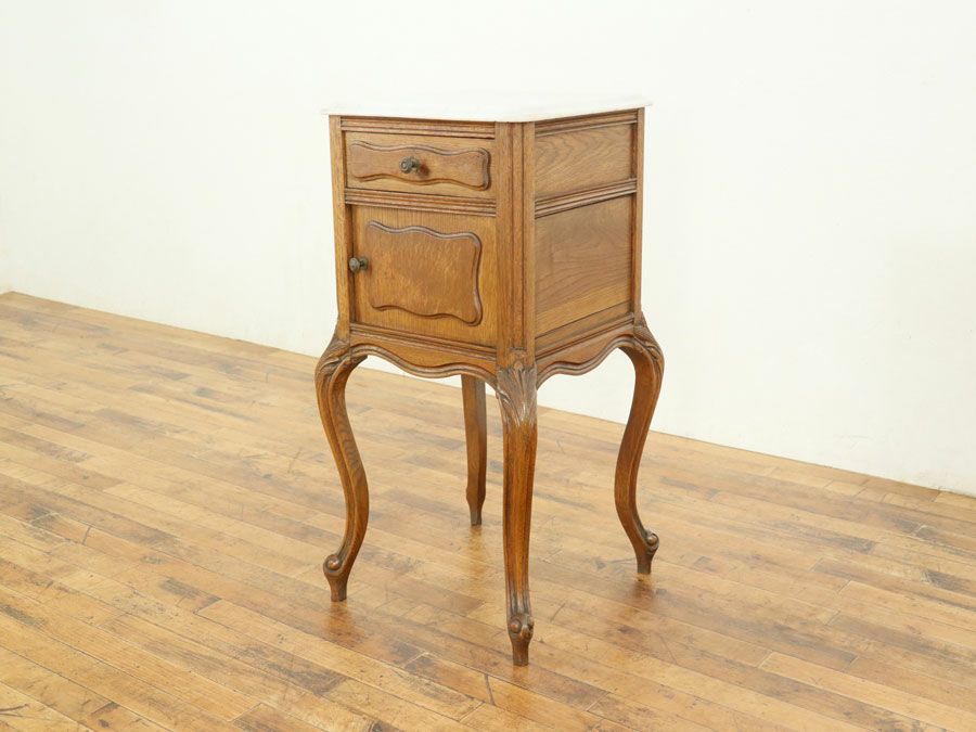 アンティーク家具 ナイトテーブル 65126