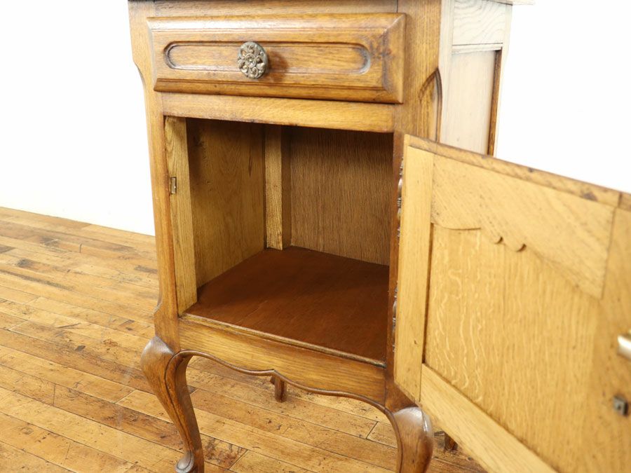 アンティーク家具 ナイトテーブル 65020f