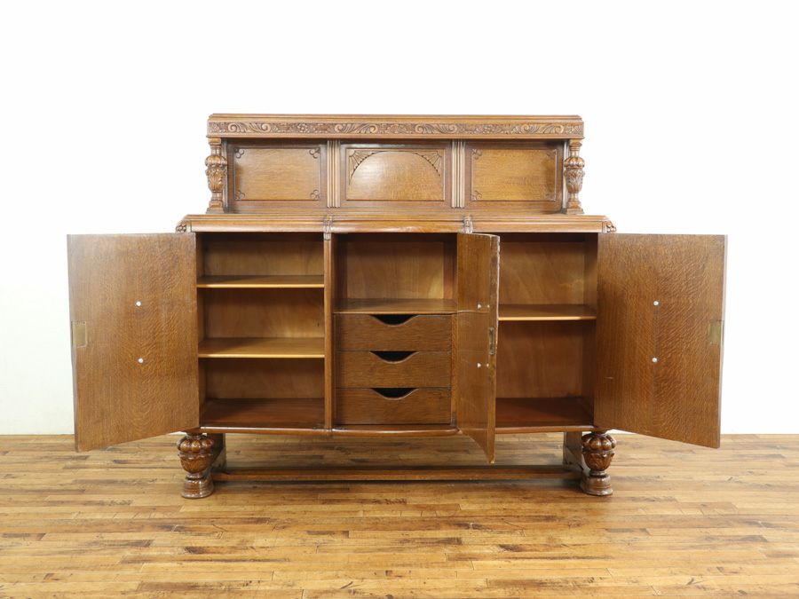 イギリスアンティーク家具サイドボード 58091a