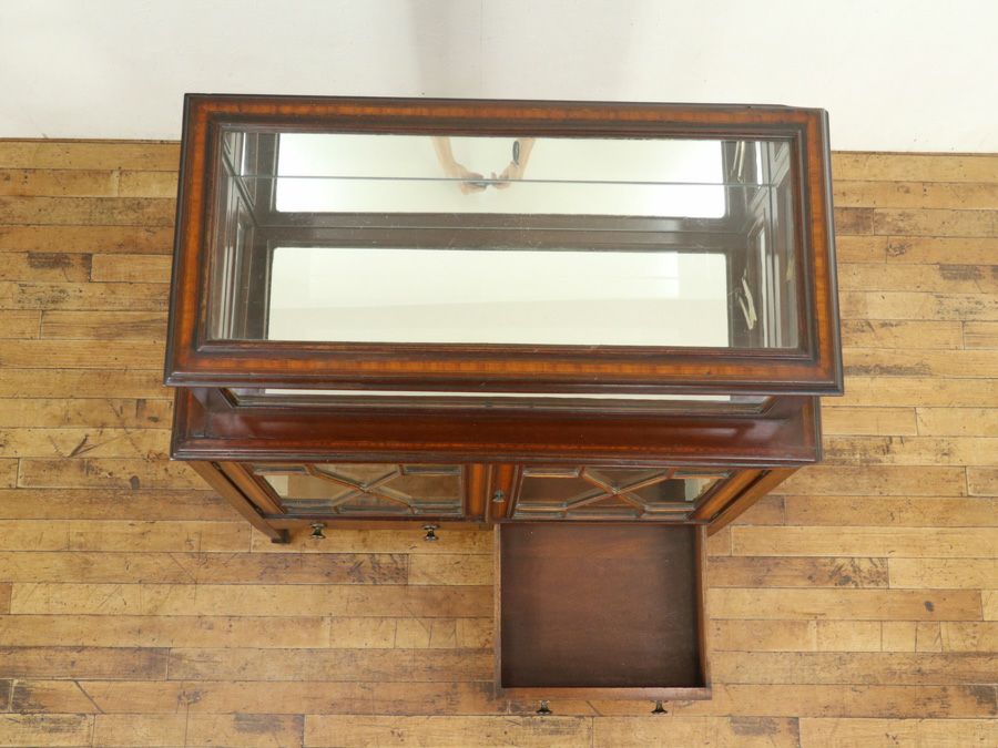 イギリスアンティーク家具ショーケース 59257