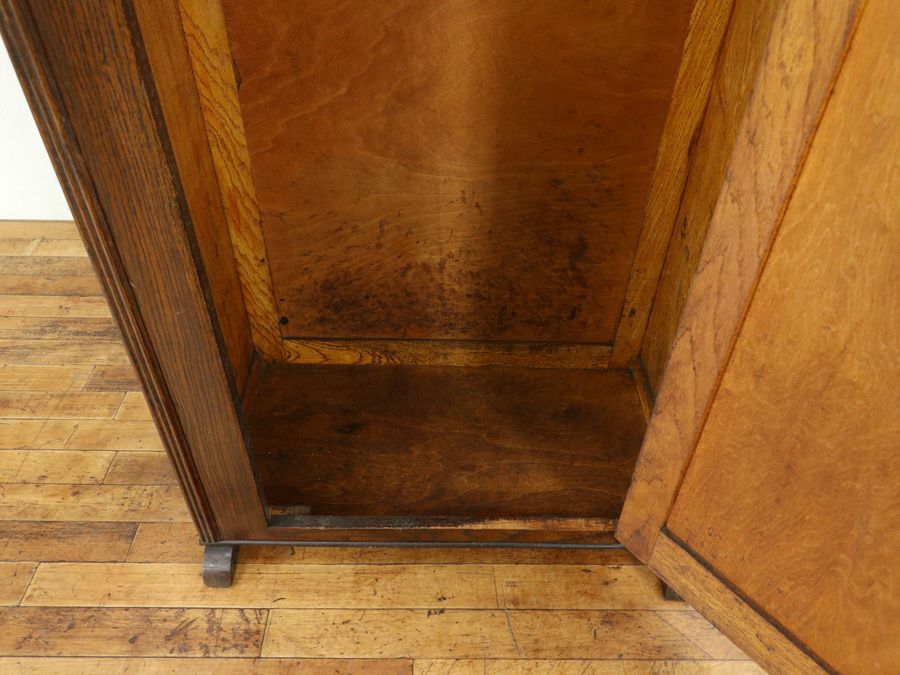 イギリスアンティーク家具ワードローブ 59709