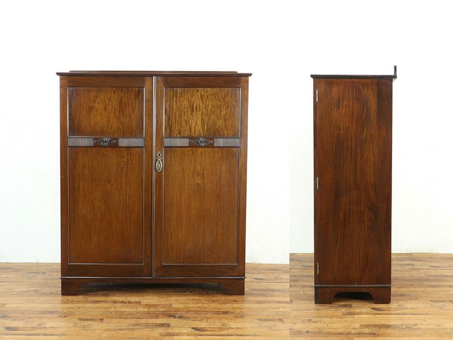 イギリスアンティーク家具ジェンツローブ 59658