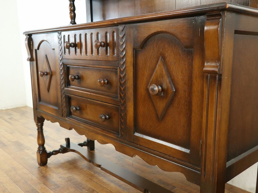 イギリスアンティーク家具カップボード 59698