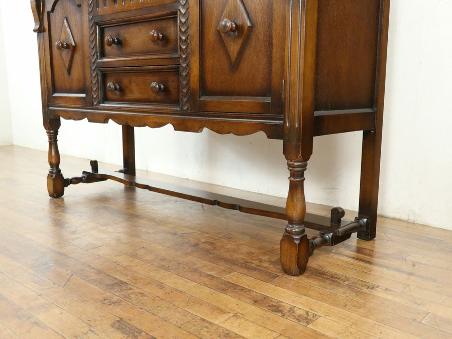 イギリスアンティーク家具カップボード 59698