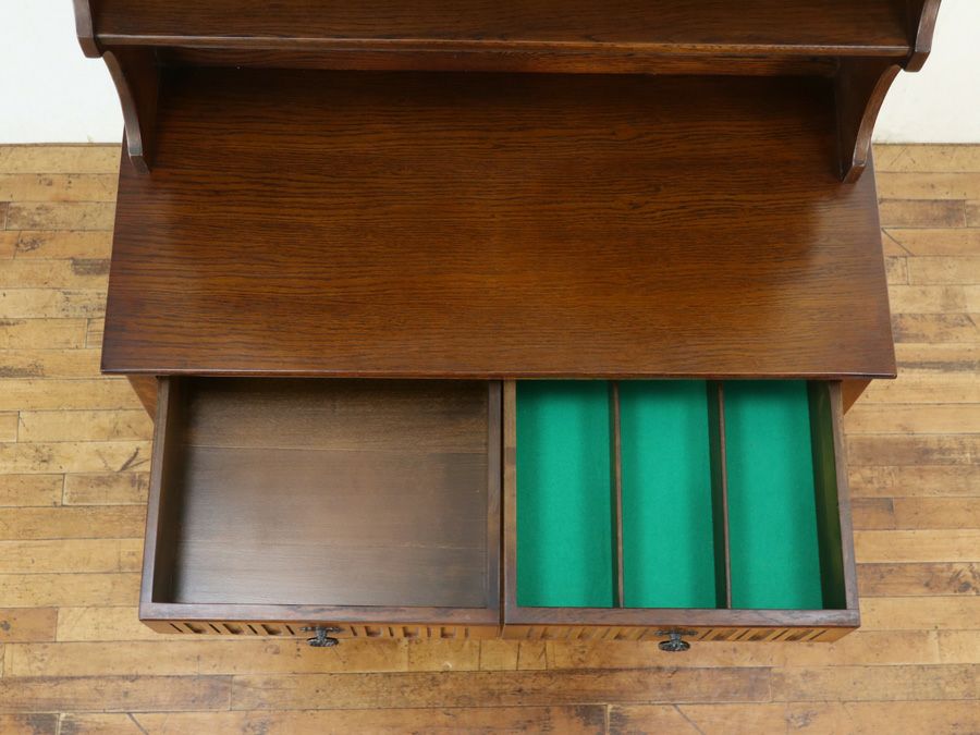 イギリスアンティーク家具カップボード 59692