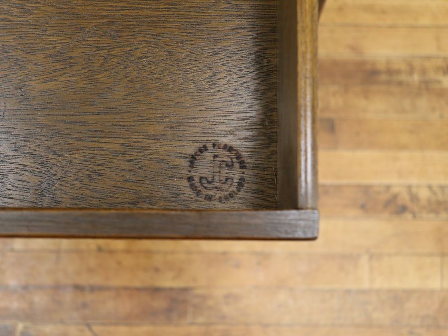 イギリスアンティーク家具カップボード 59690