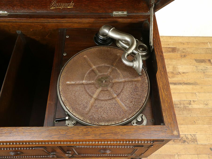 イギリスアンティーク家具蓄音機 59720