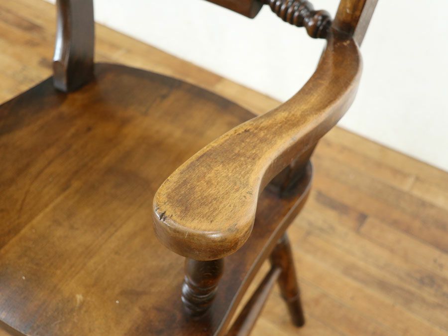 イギリスアンティーク家具アームチェア 59607b