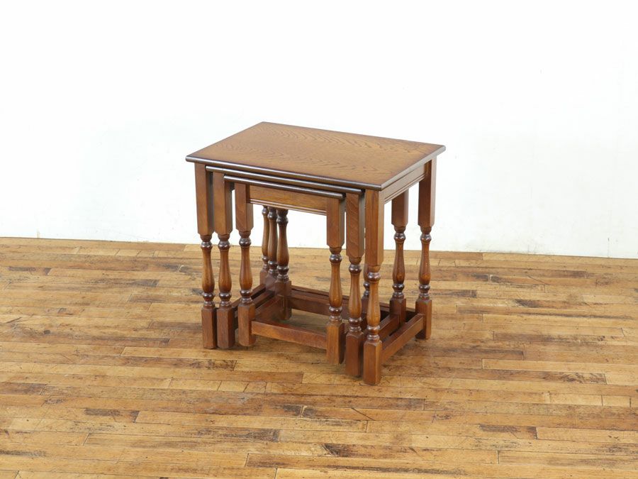 イギリスアンティーク家具ネストテーブル 59570