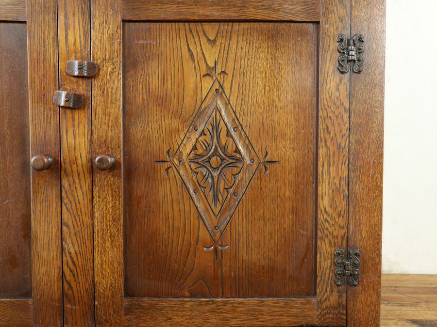 イギリスアンティーク家具カップボード 59666