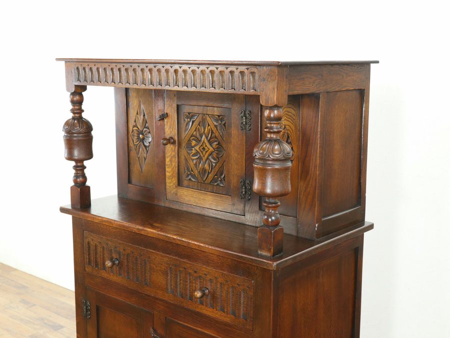 イギリスアンティーク家具キャビネット 59768